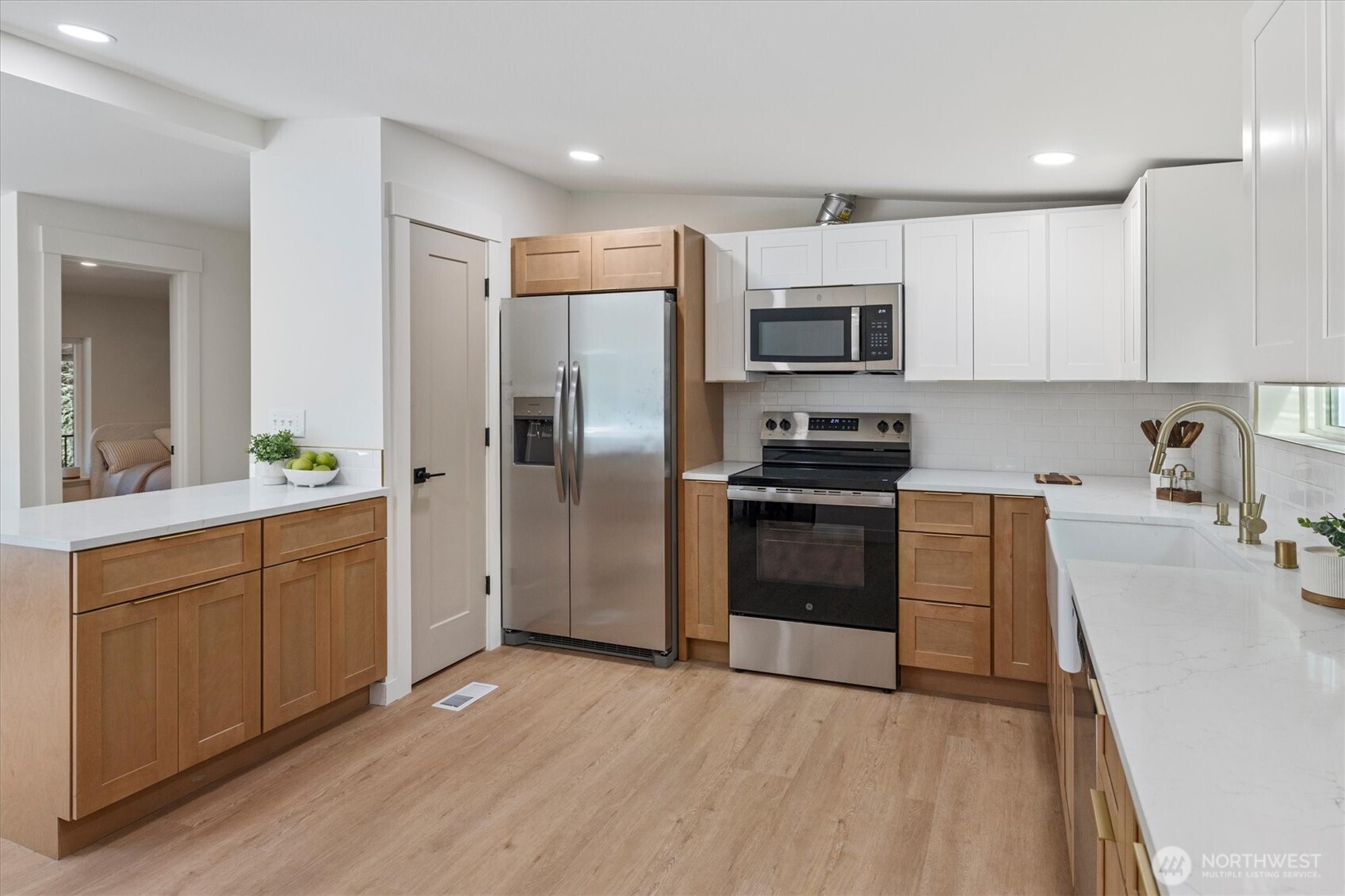 18280 E State Route 106 , Belfair, WA 98528