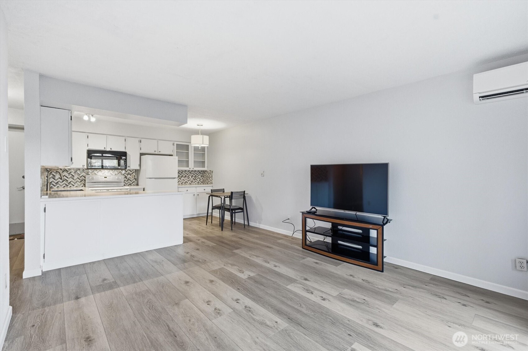 2005 Tibbetts Drive #209, Longview, WA 98632