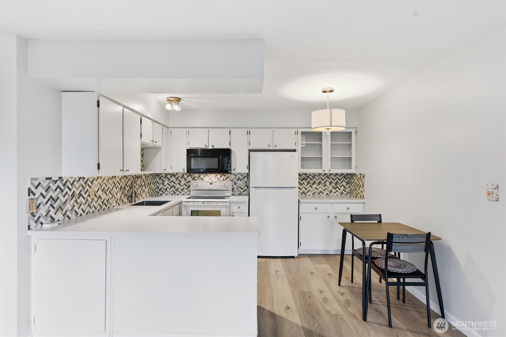 2005 Tibbetts Drive #209, Longview, WA 98632