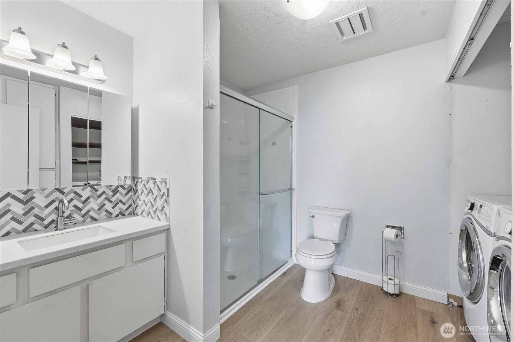 2005 Tibbetts Drive #209, Longview, WA 98632