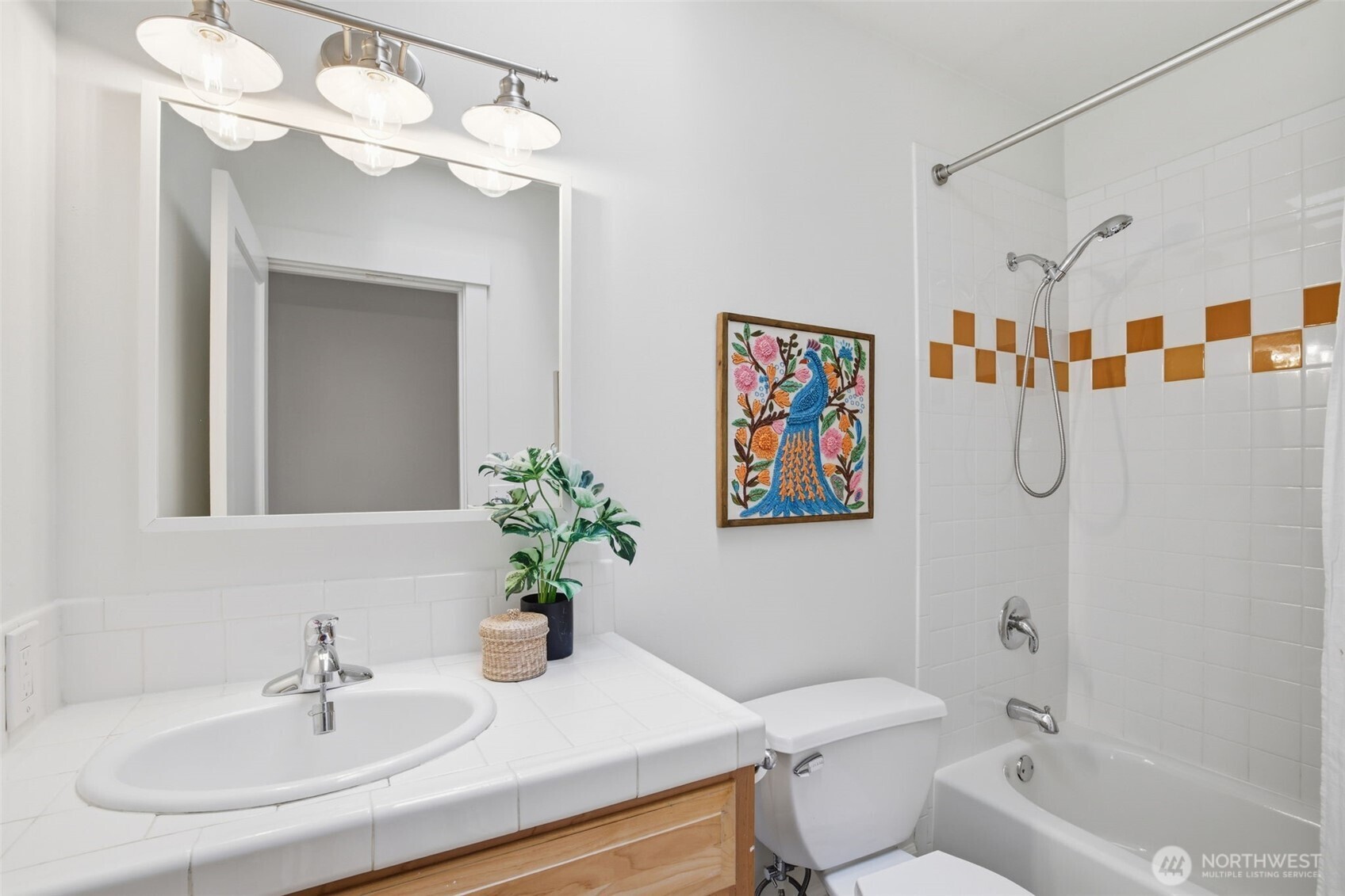 4606 41St Avenue S, Seattle, WA 98118