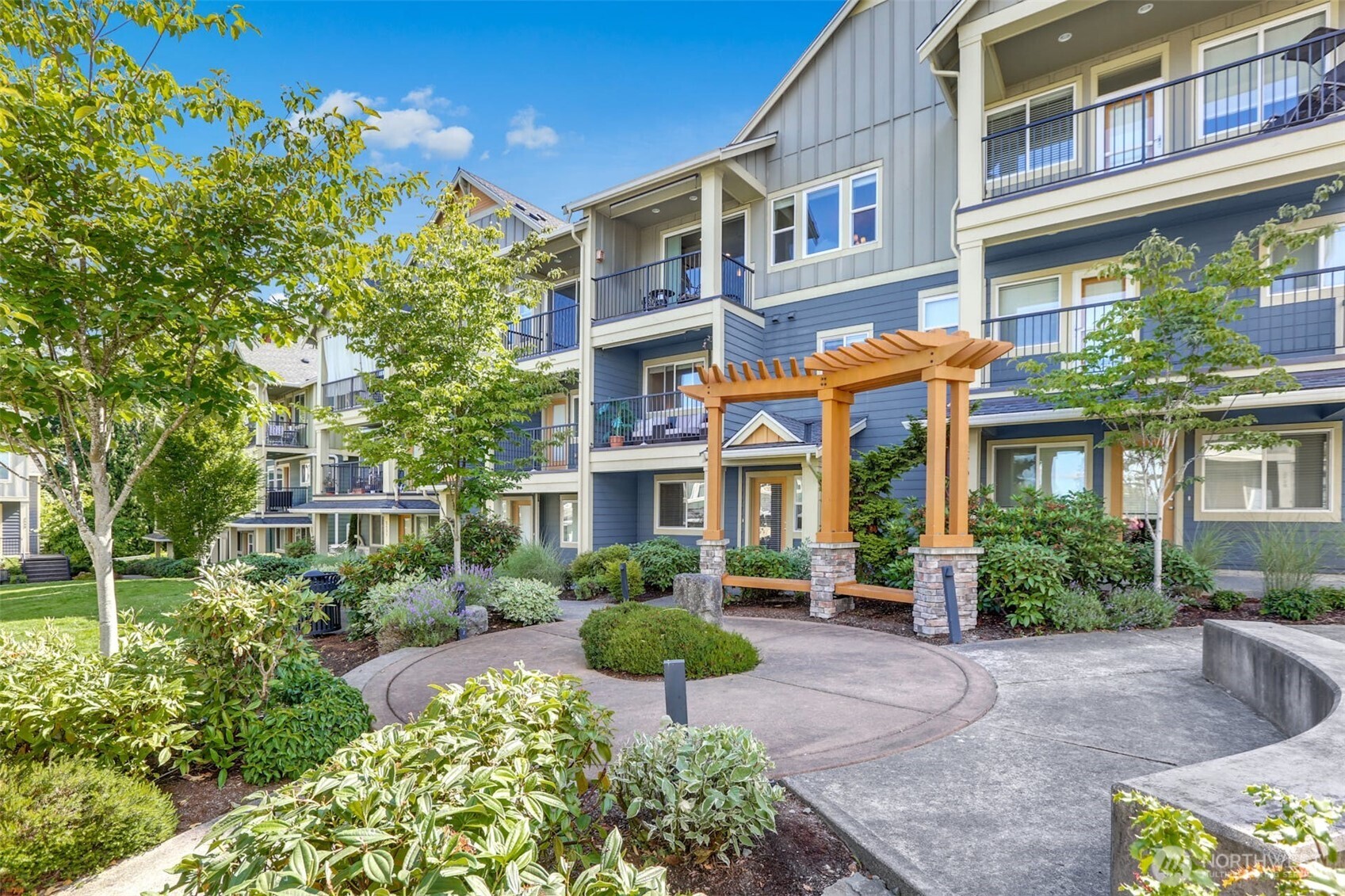 2523 NE Mulberry Walk , Issaquah, WA 98029