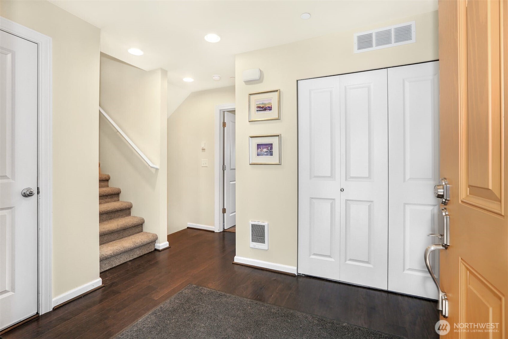 2523 NE Mulberry Walk , Issaquah, WA 98029