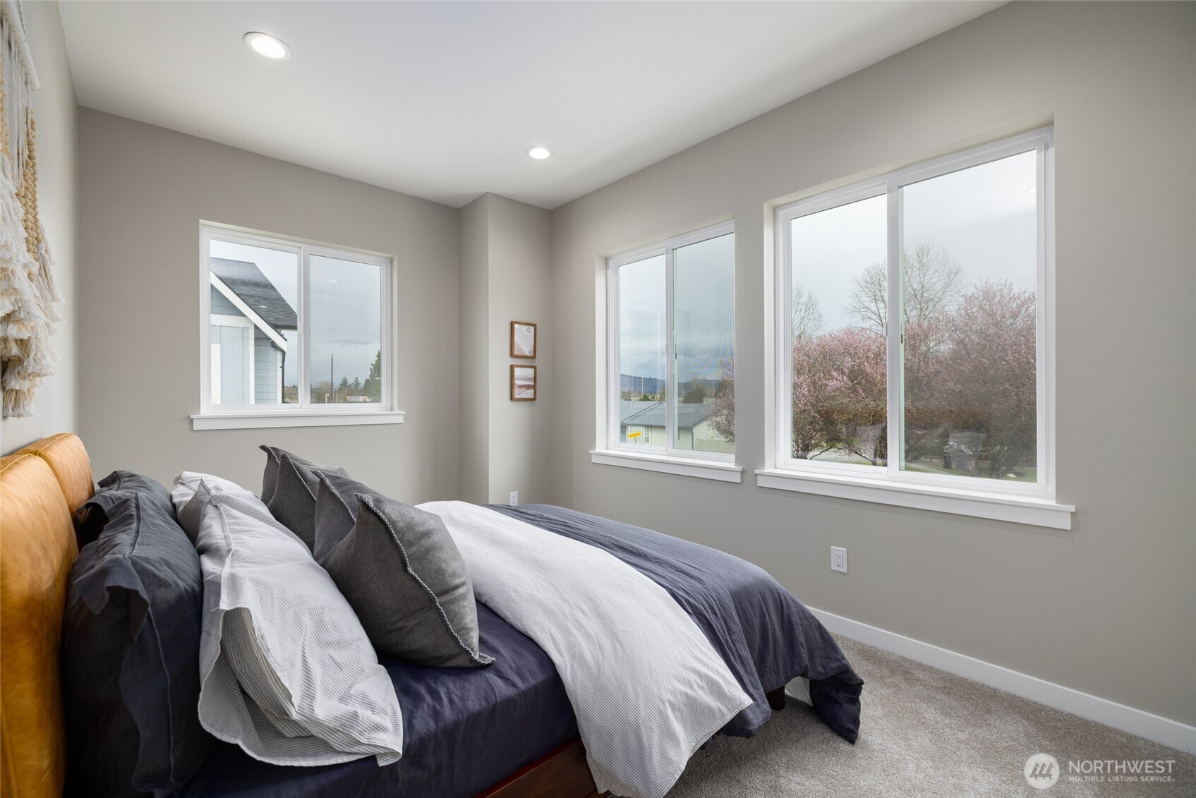 1515 N Waugh Road #B, Mount Vernon, WA 98273