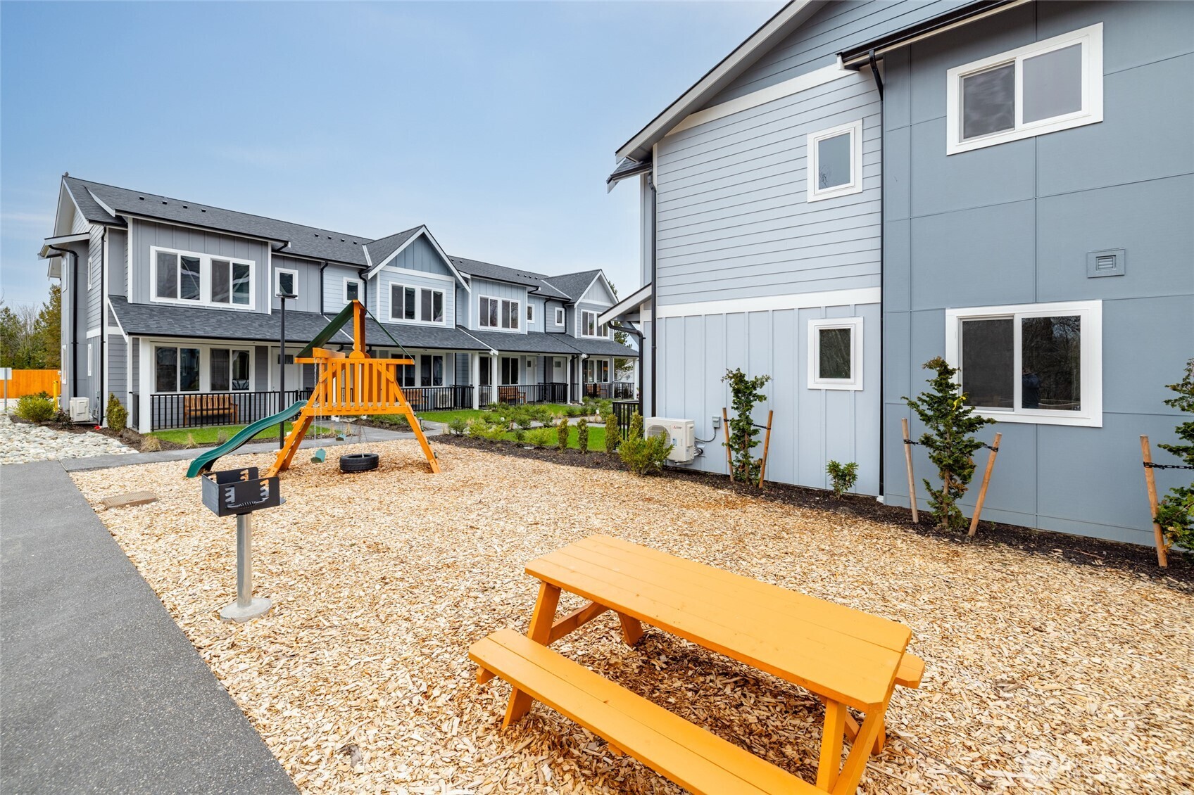 1515 N Waugh Road #B, Mount Vernon, WA 98273