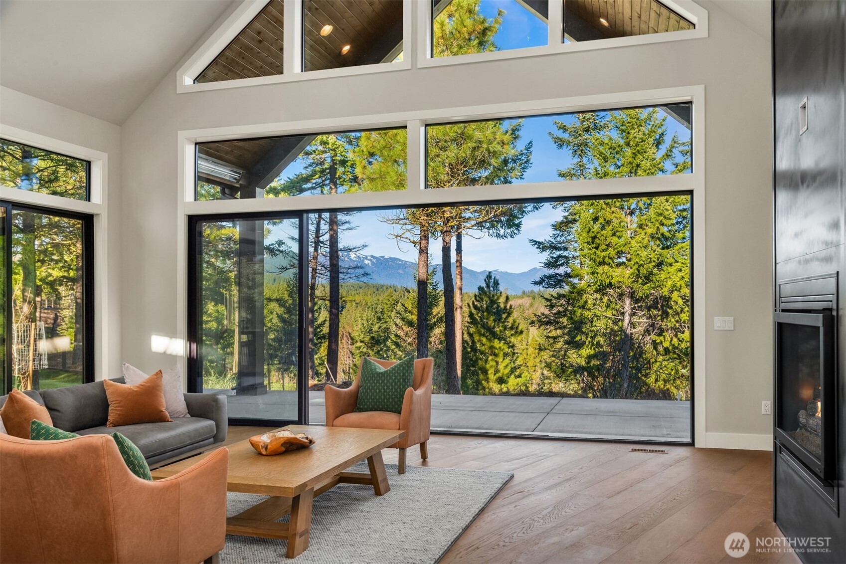 831 Gold Leaf Lane , Cle Elum, WA 98922