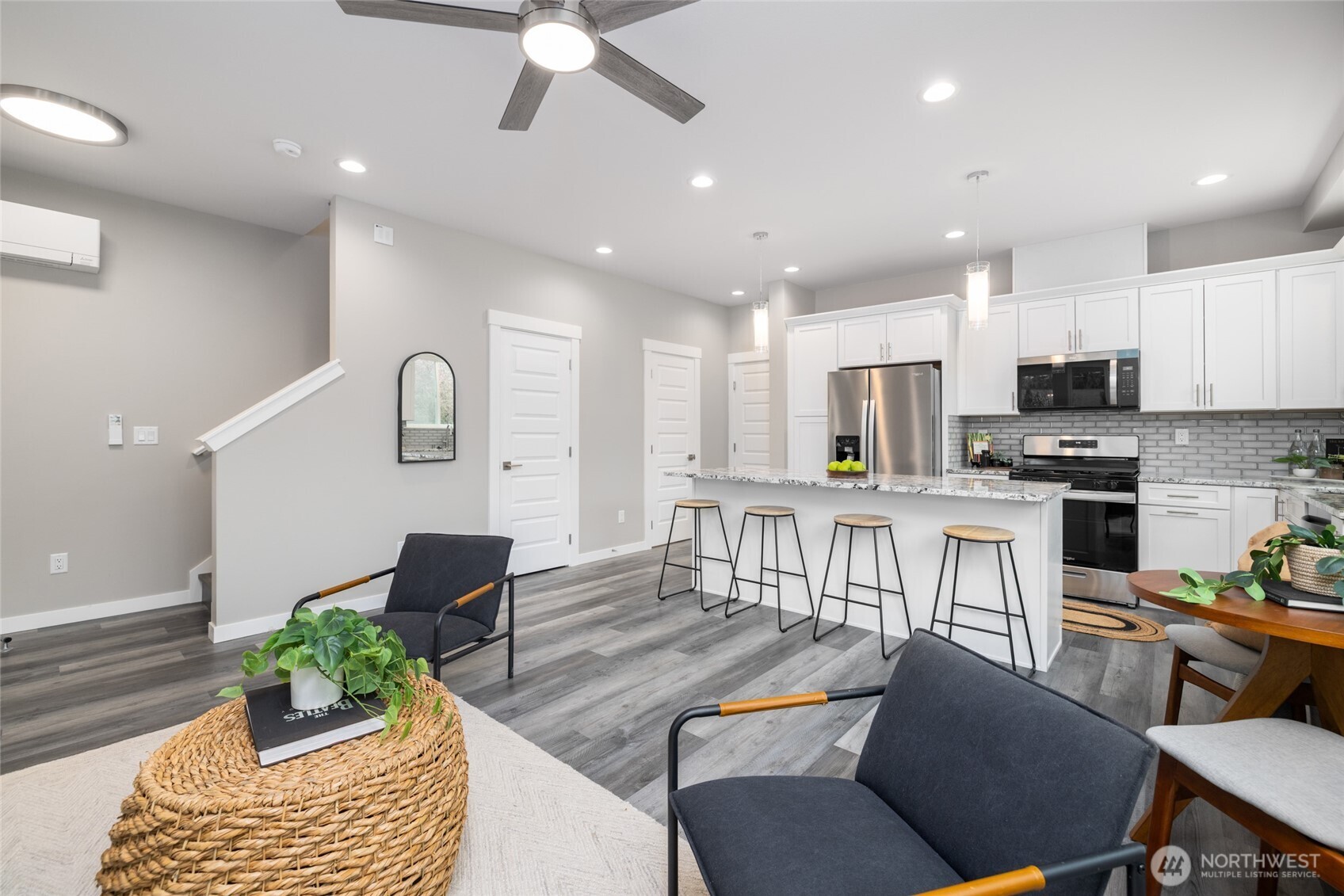 1515 N Waugh Road #A, Mount Vernon, WA 98273