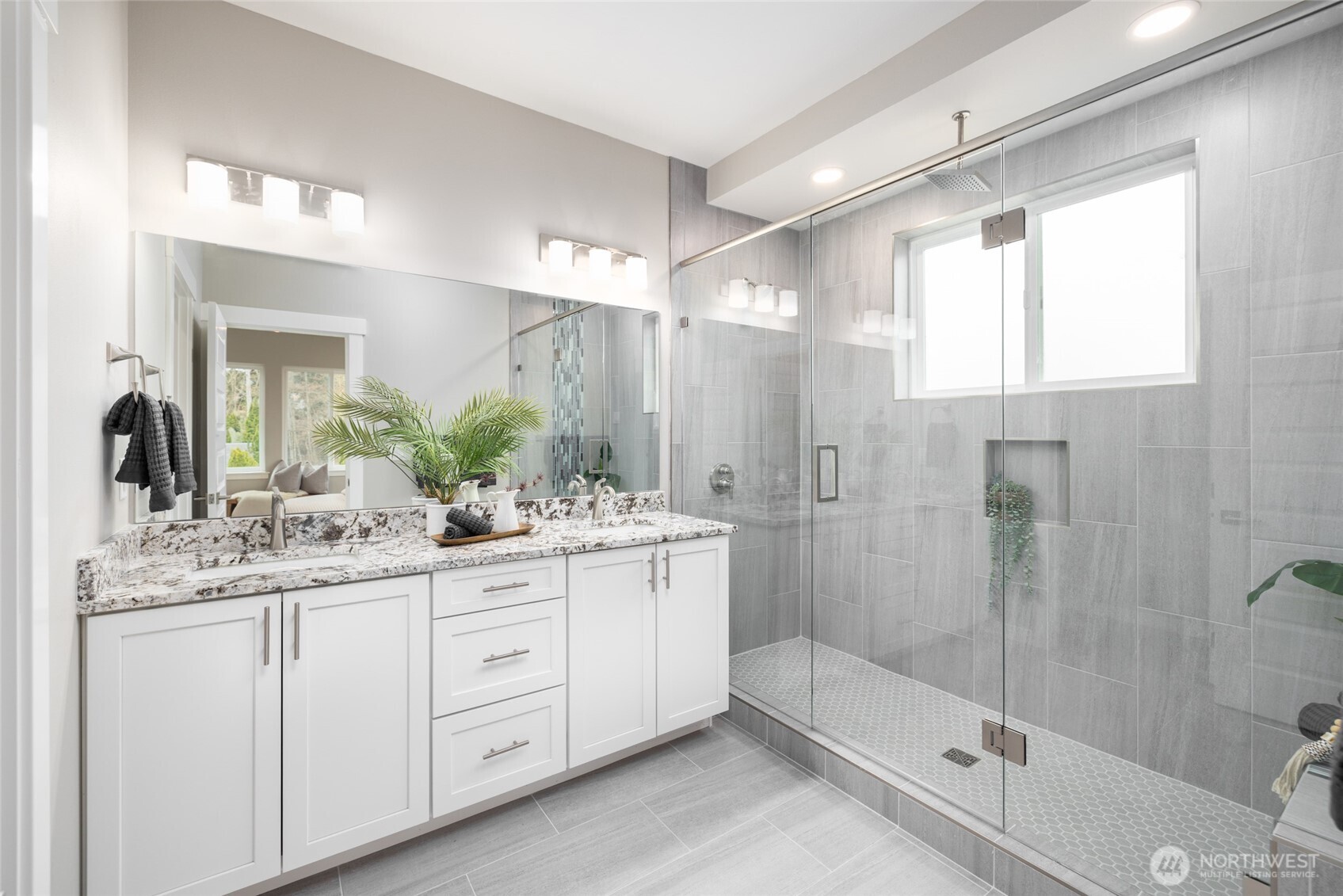 1515 N Waugh Road #A, Mount Vernon, WA 98273