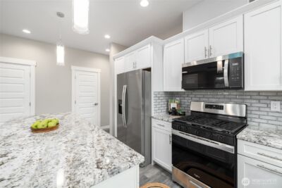 1515 N Waugh Road #A, Mount Vernon, WA 98273 - Photo 8