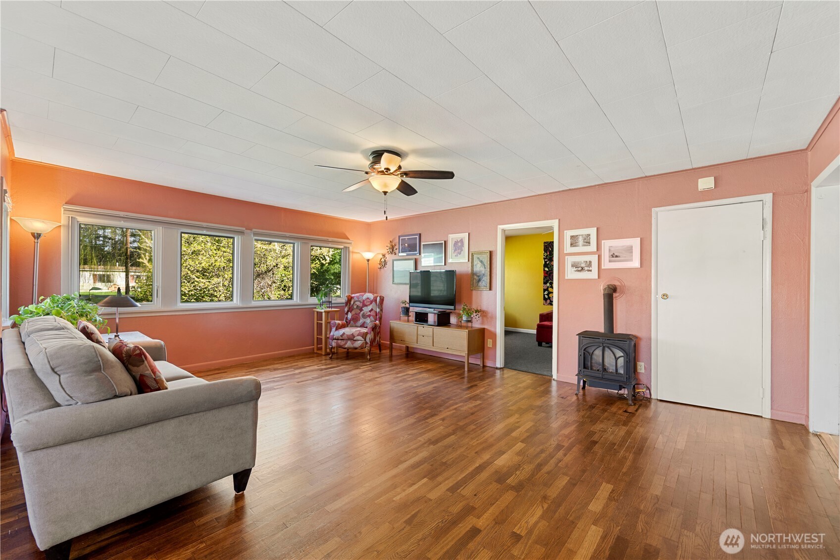 2125 Gunn Road , Mount Vernon, WA 98273