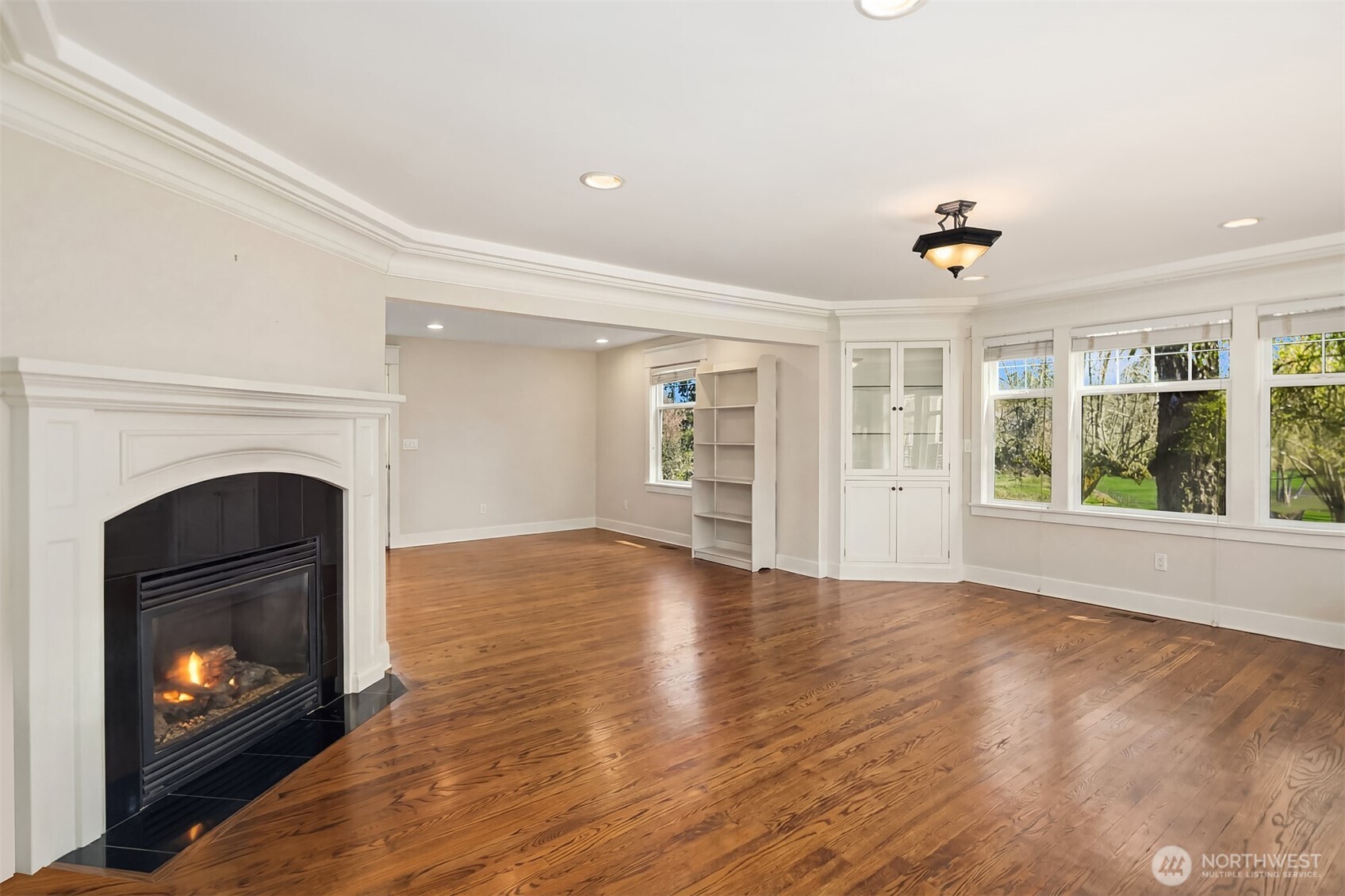 20802 SE 34th Street #6, Sammamish, WA 98075