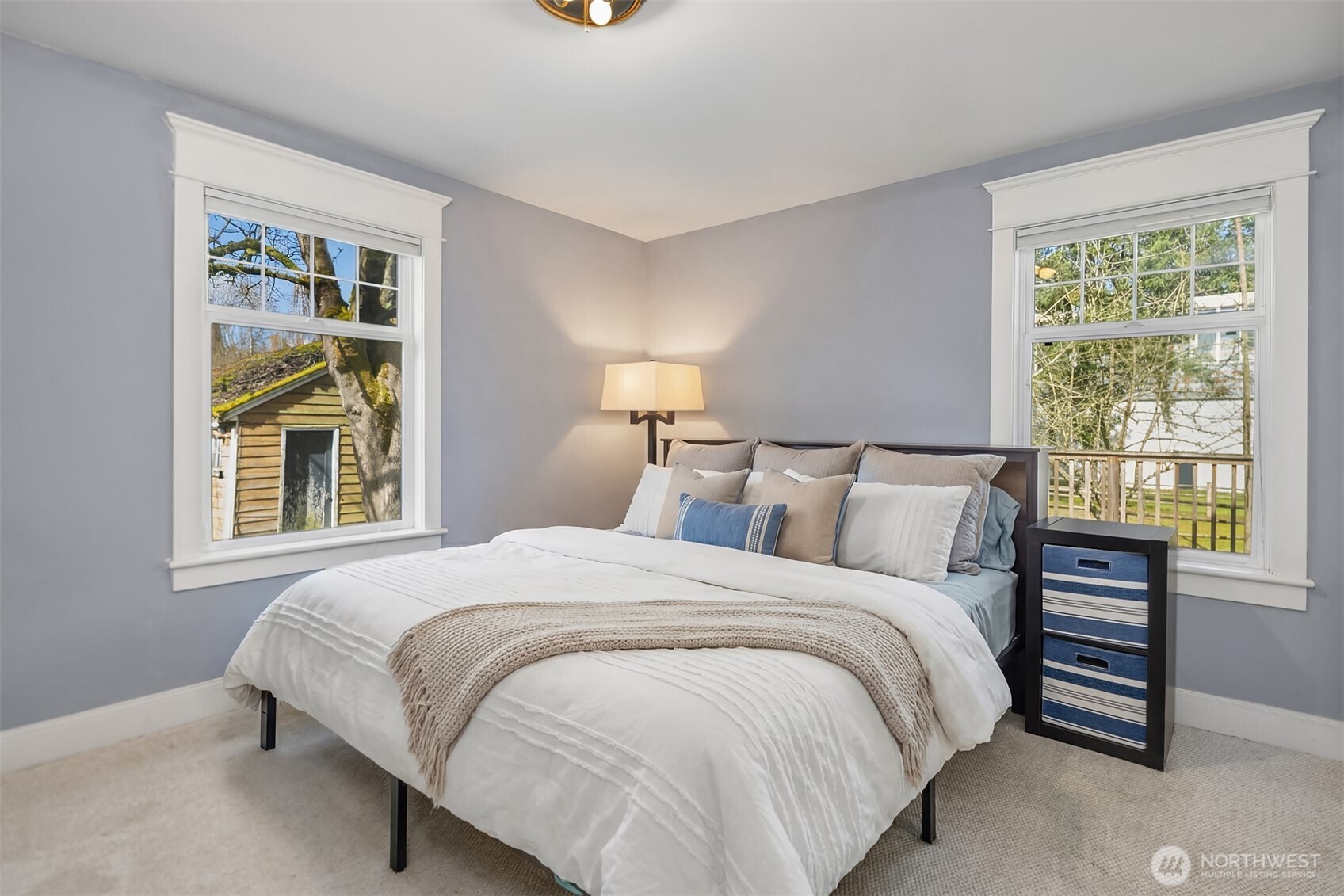 20802 SE 34th Street #6, Sammamish, WA 98075