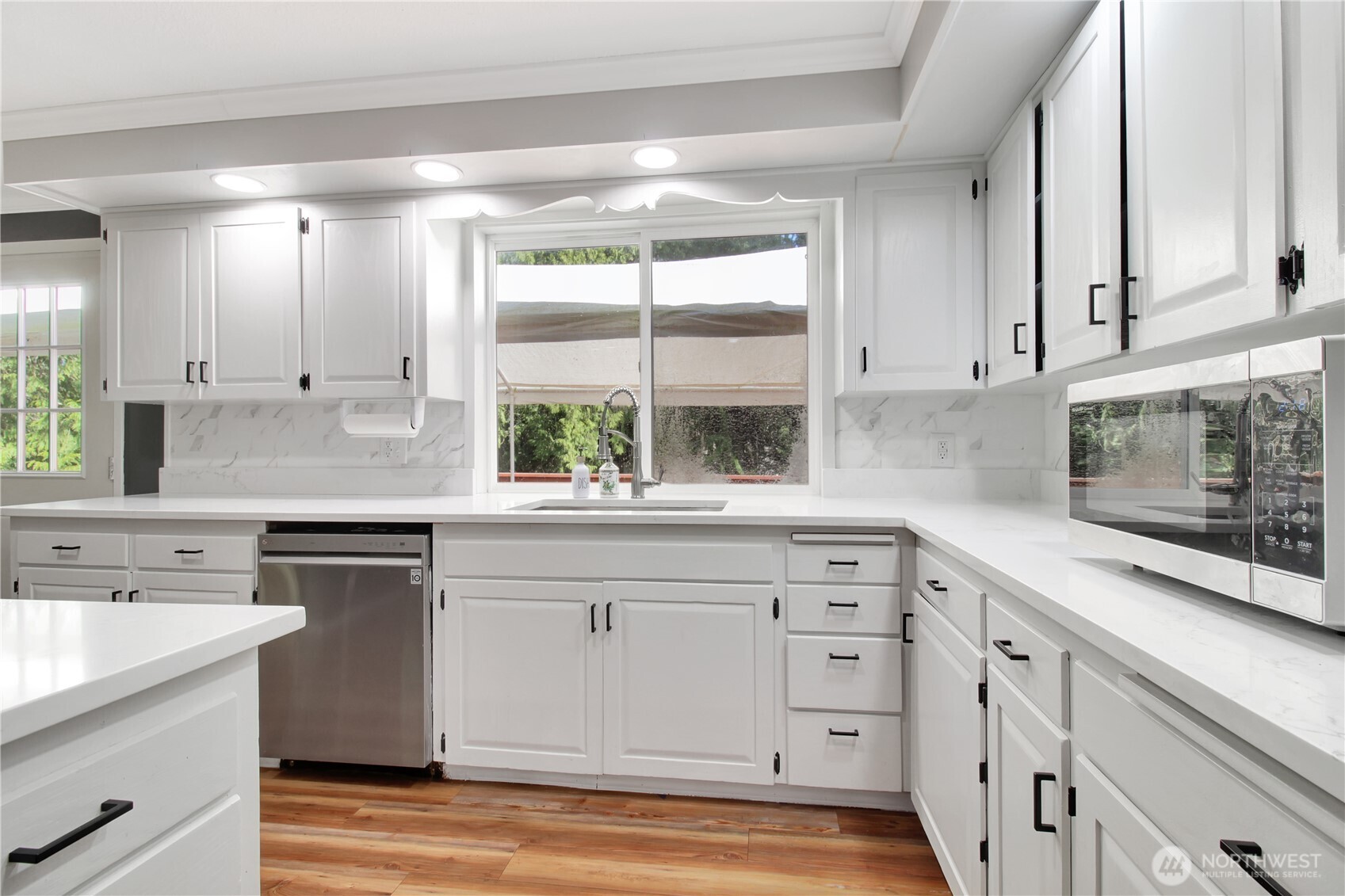 12001 Robinhood Lane , Snohomish, WA 98290
