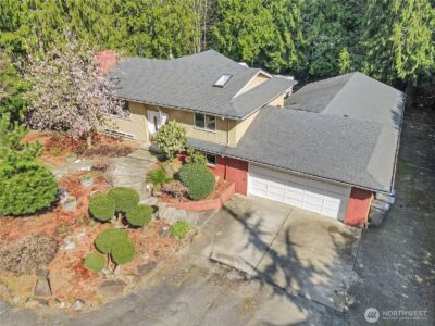 12001 Robinhood Lane , Snohomish, WA 98290 - Photo 2