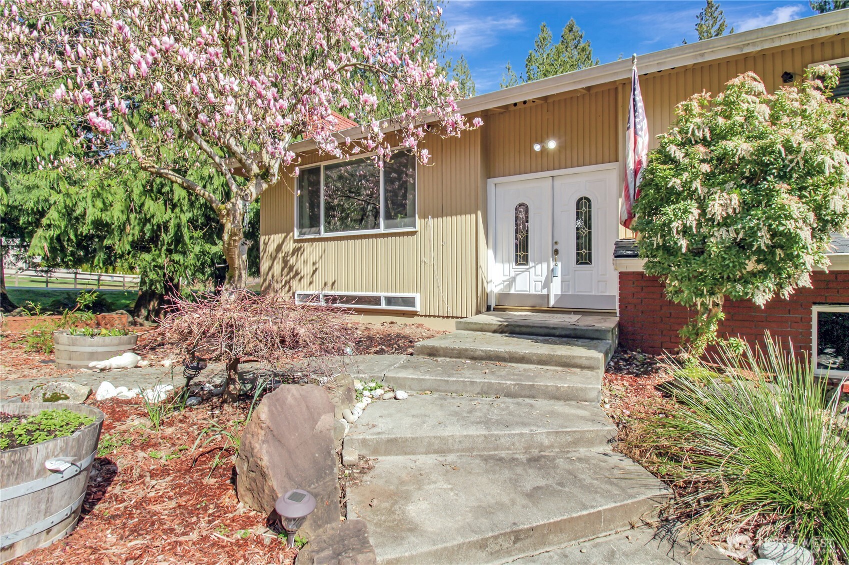 12001 Robinhood Lane , Snohomish, WA 98290