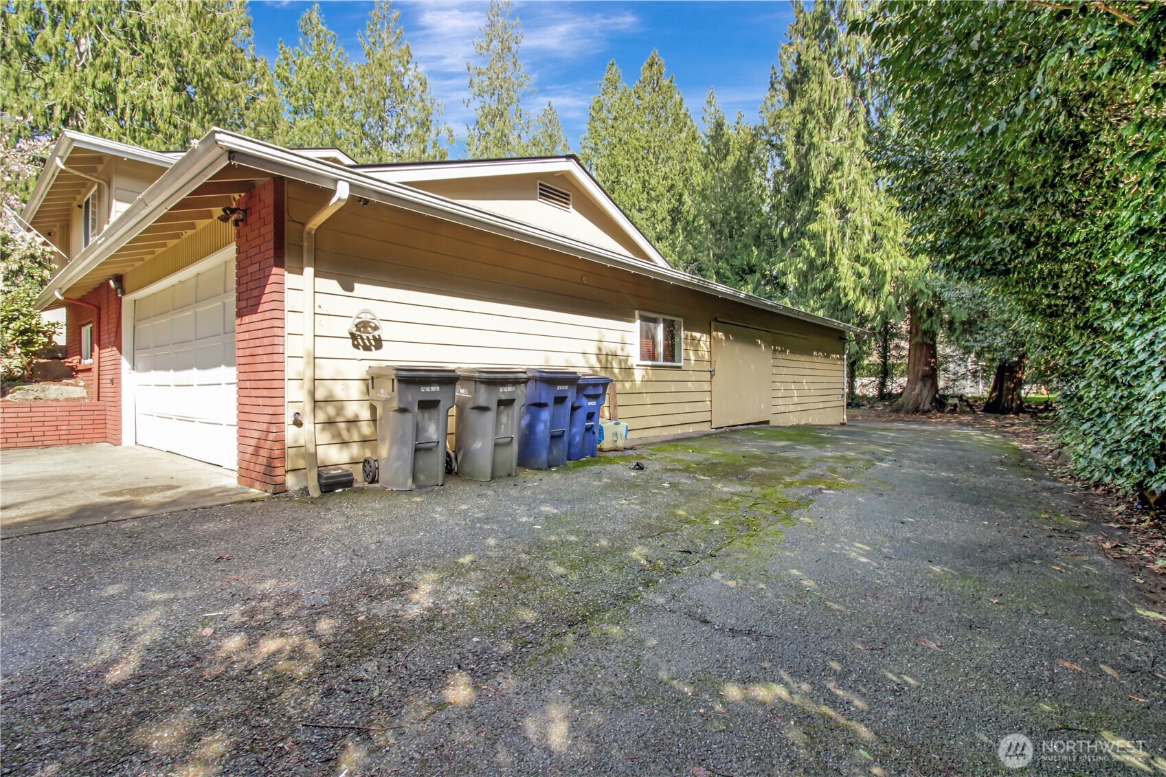 12001 Robinhood Lane , Snohomish, WA 98290