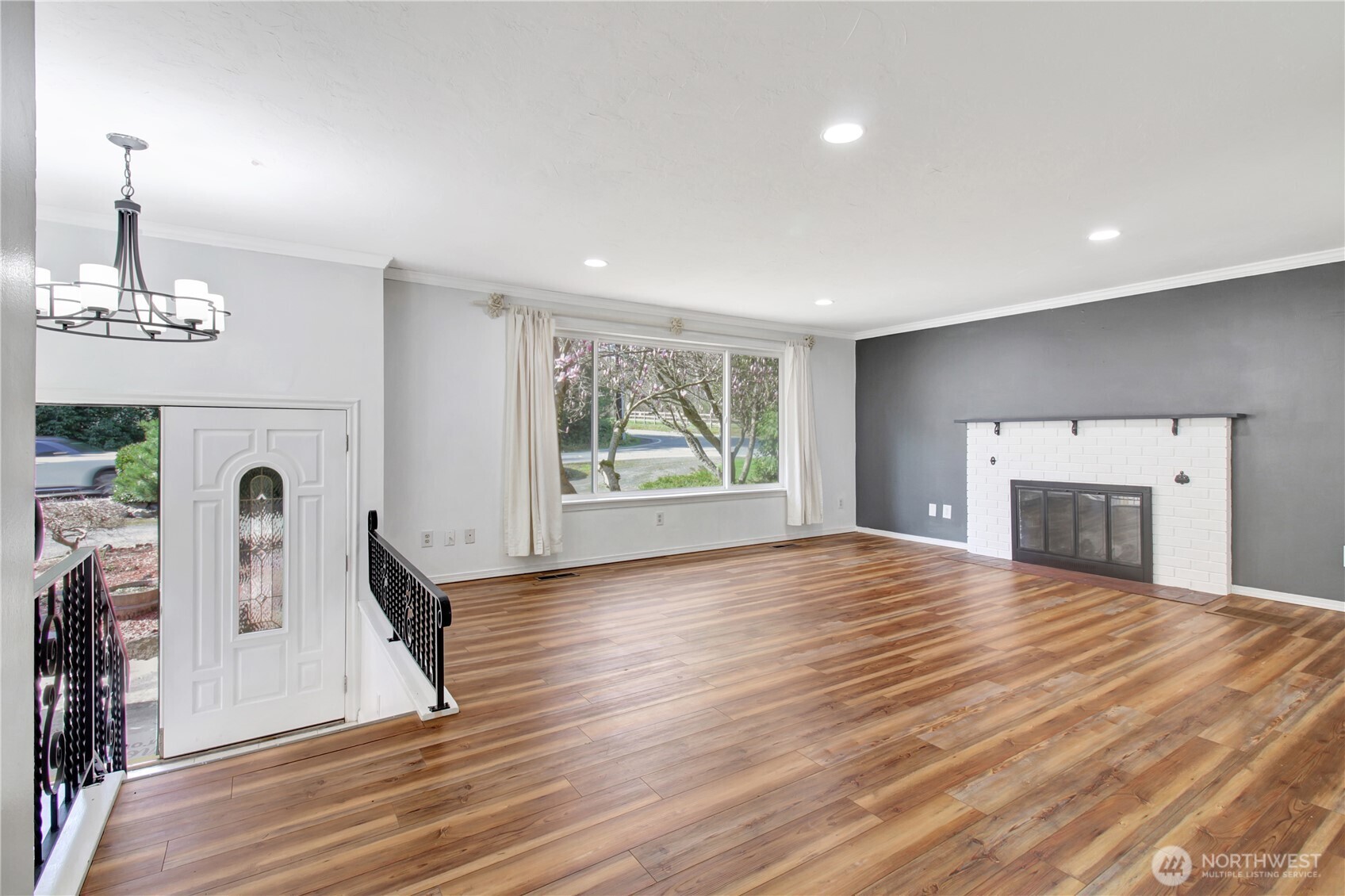 12001 Robinhood Lane , Snohomish, WA 98290