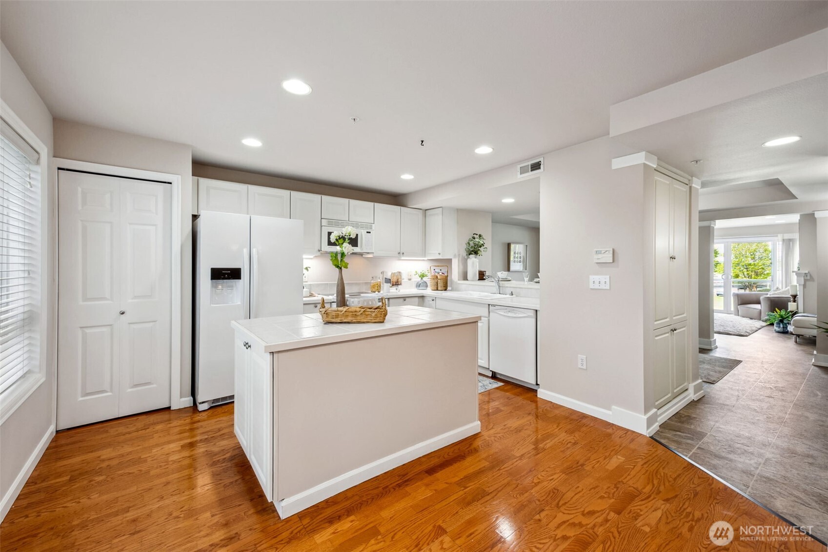 3016 N Carr Street #A202, Tacoma, WA 98403