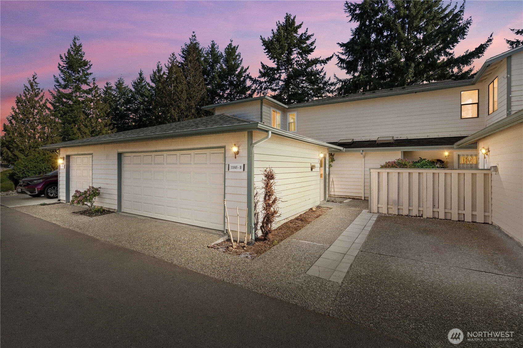 11045 SE 249th Court #2B, Kent, WA 98030
