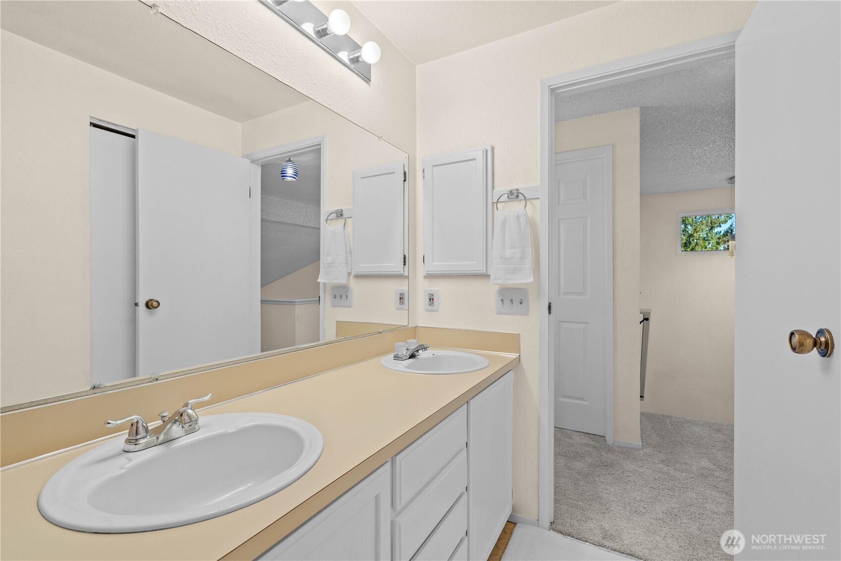 11045 SE 249th Court #2B, Kent, WA 98030