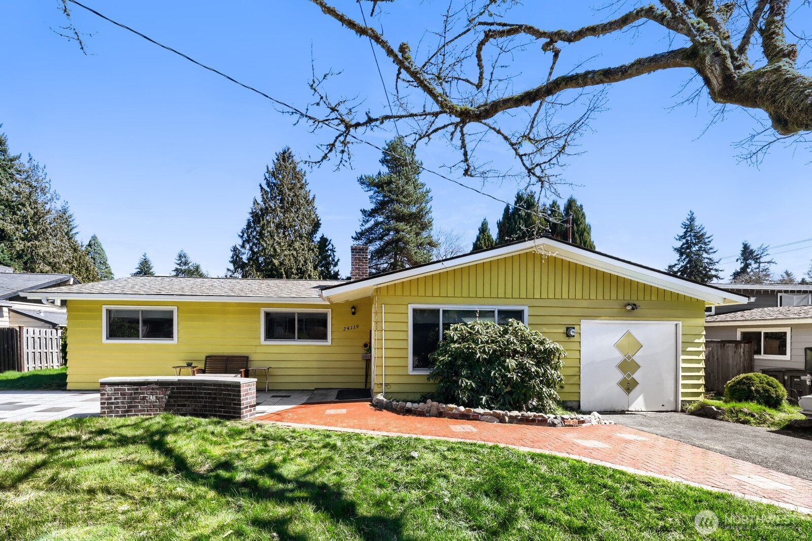 24119 78th Place W, Edmonds, WA 98026-9111