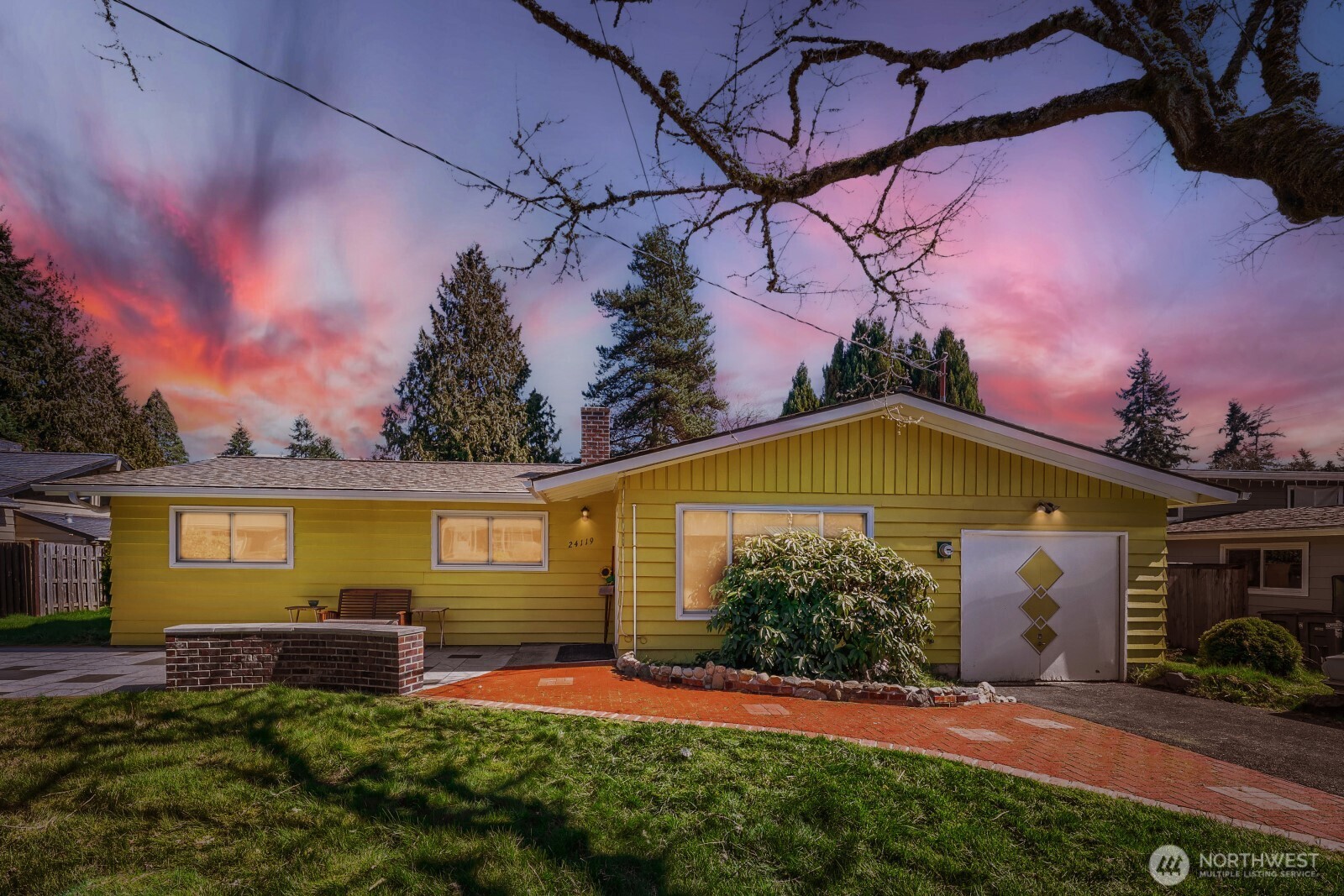 24119 78th Place W, Edmonds, WA 98026-9111