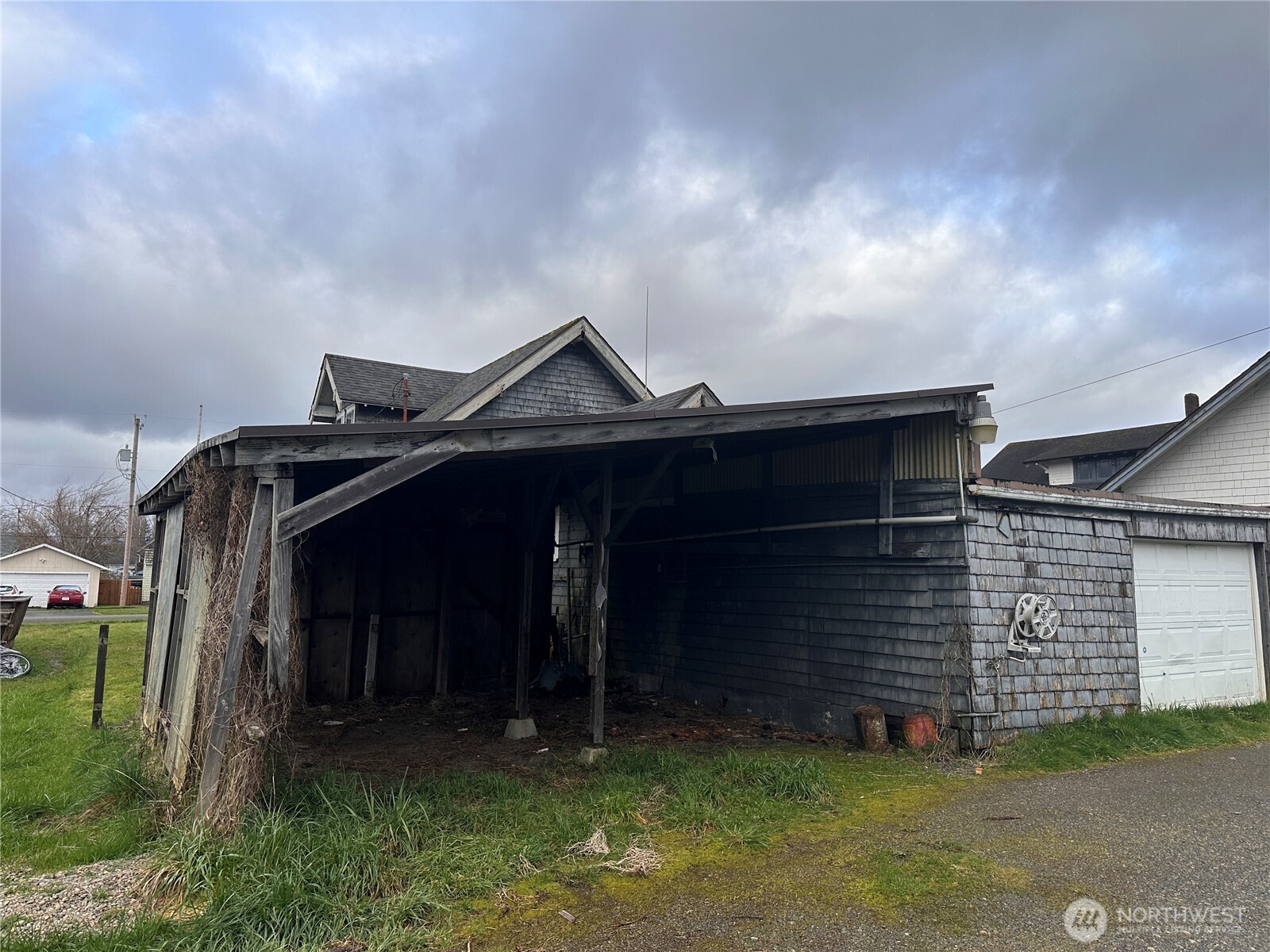 1112 4th Street , Cosmopolis, WA 98537