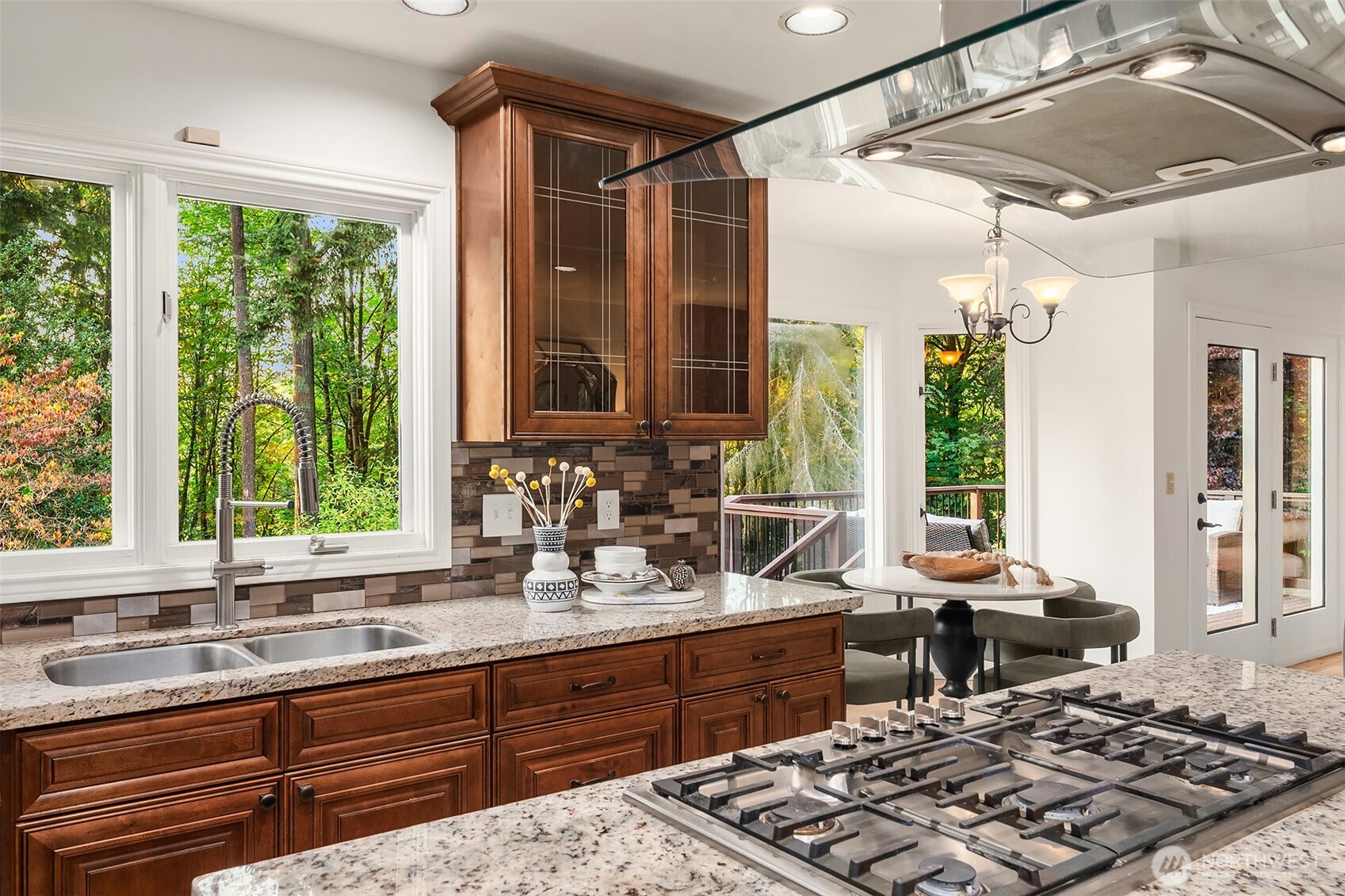 16707 NE 124th Street , Redmond, WA 98052