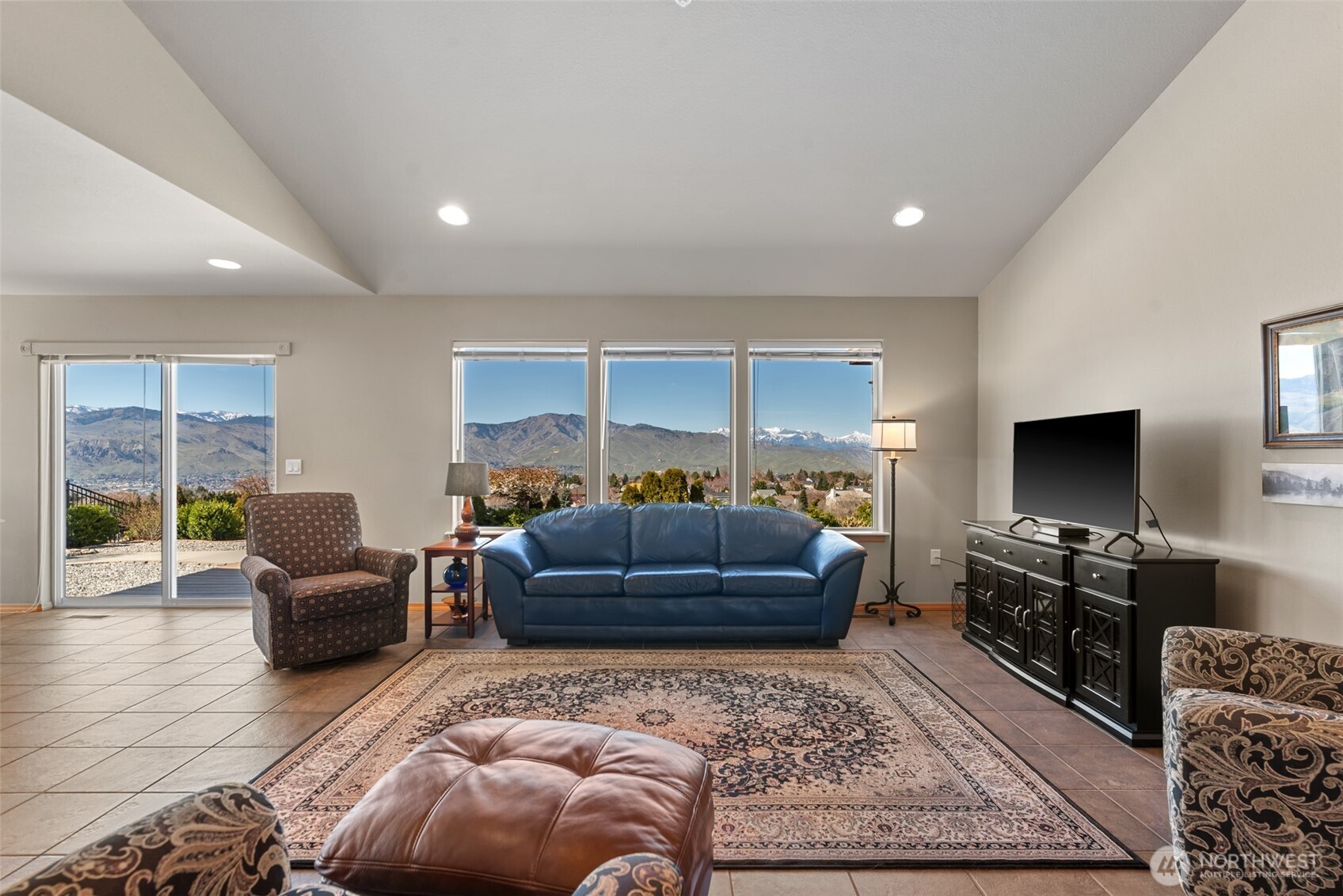 1264 Wheatridge Drive , East Wenatchee, WA 98802