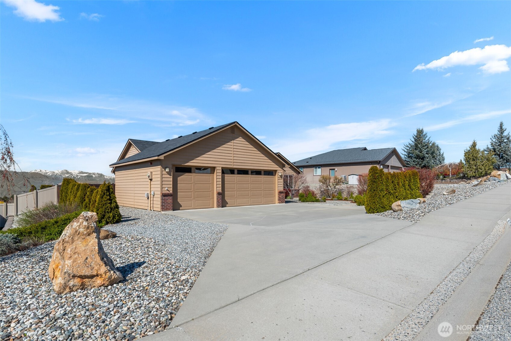 1264 Wheatridge Drive , East Wenatchee, WA 98802