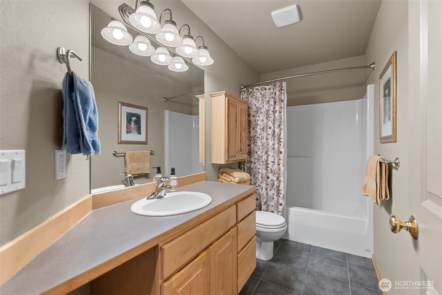 1264 Wheatridge Drive , East Wenatchee, WA 98802