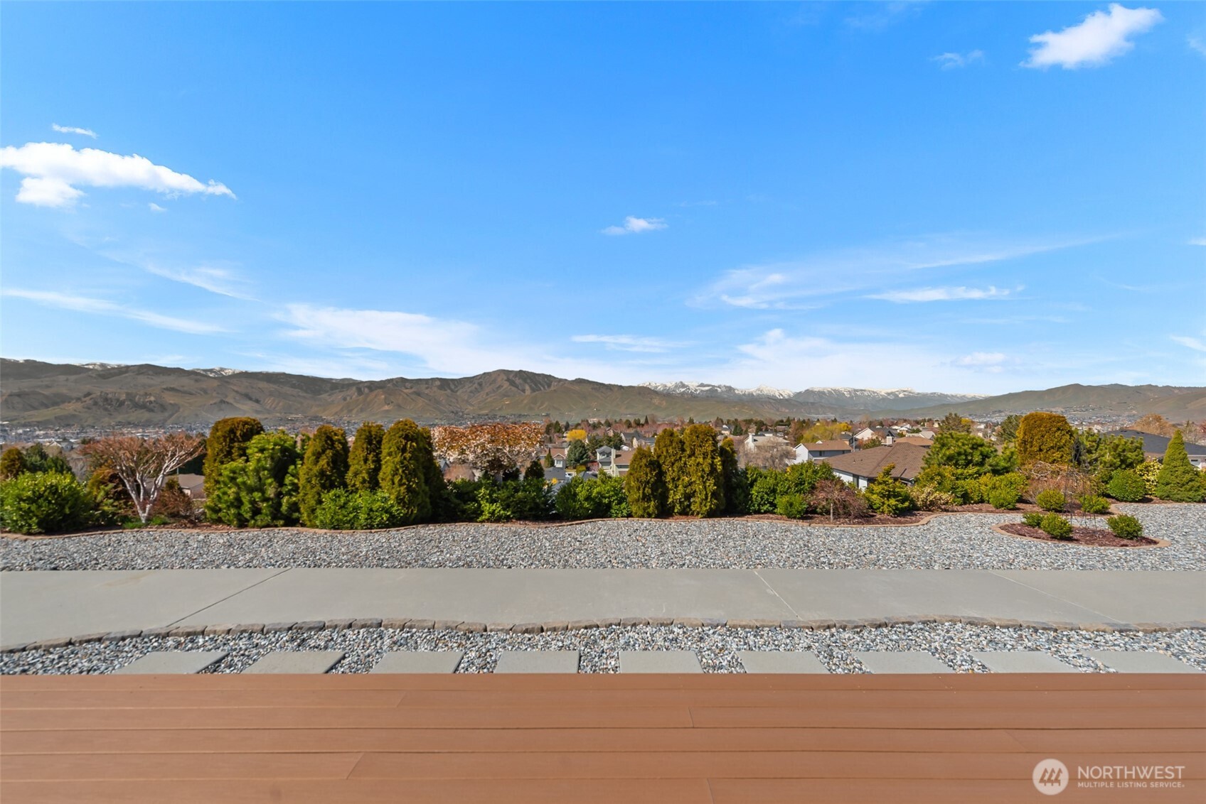 1264 Wheatridge Drive , East Wenatchee, WA 98802