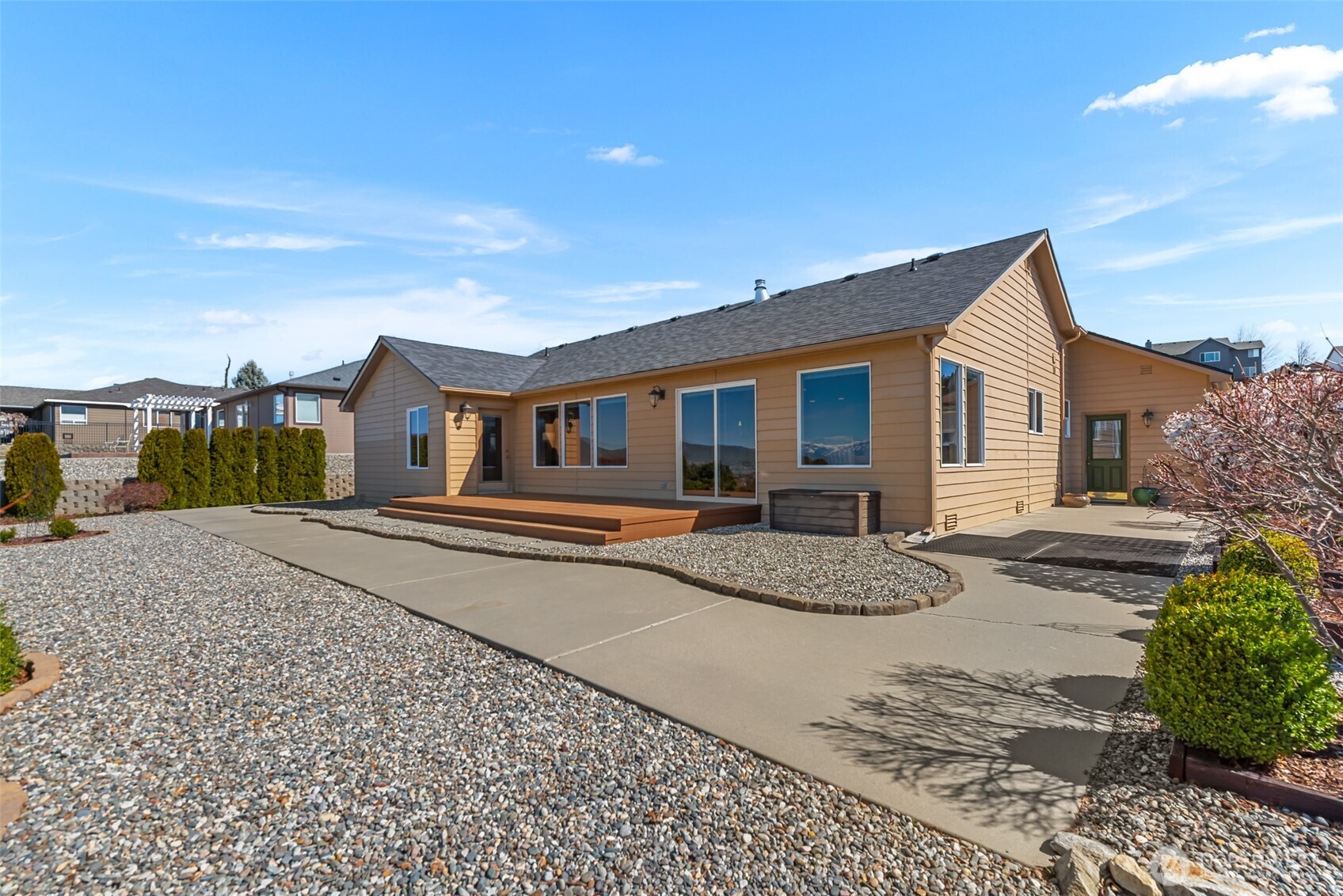 1264 Wheatridge Drive , East Wenatchee, WA 98802