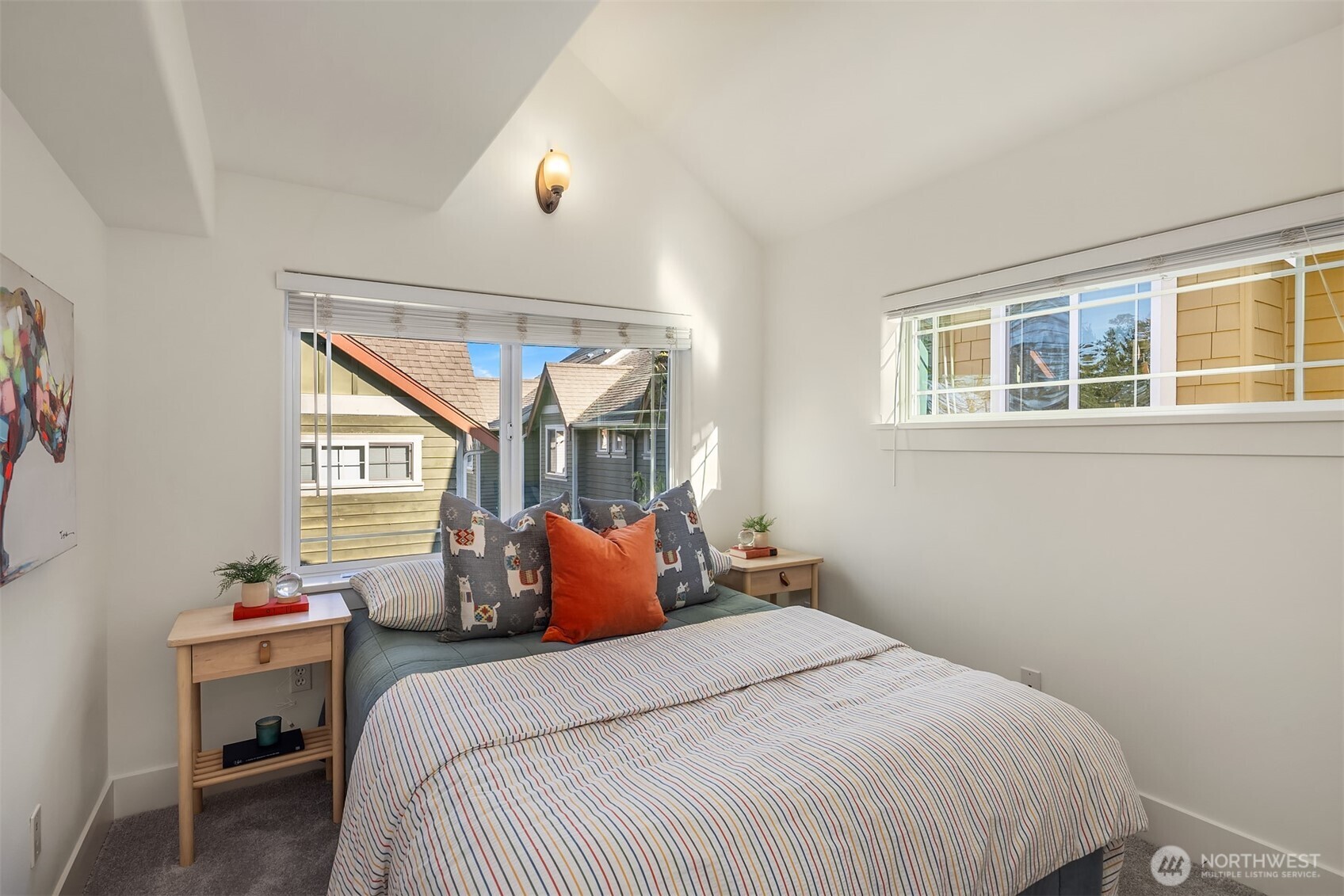 739 N 94th Street #B, Seattle, WA 98103