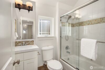 739 N 94th Street #B, Seattle, WA 98103 - Photo 21