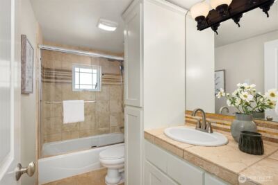 739 N 94th Street #B, Seattle, WA 98103 - Photo 29