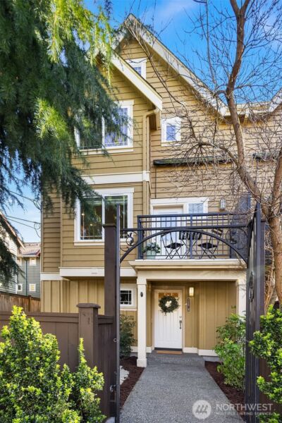 739 N 94th Street #B, Seattle, WA 98103 - Photo 35