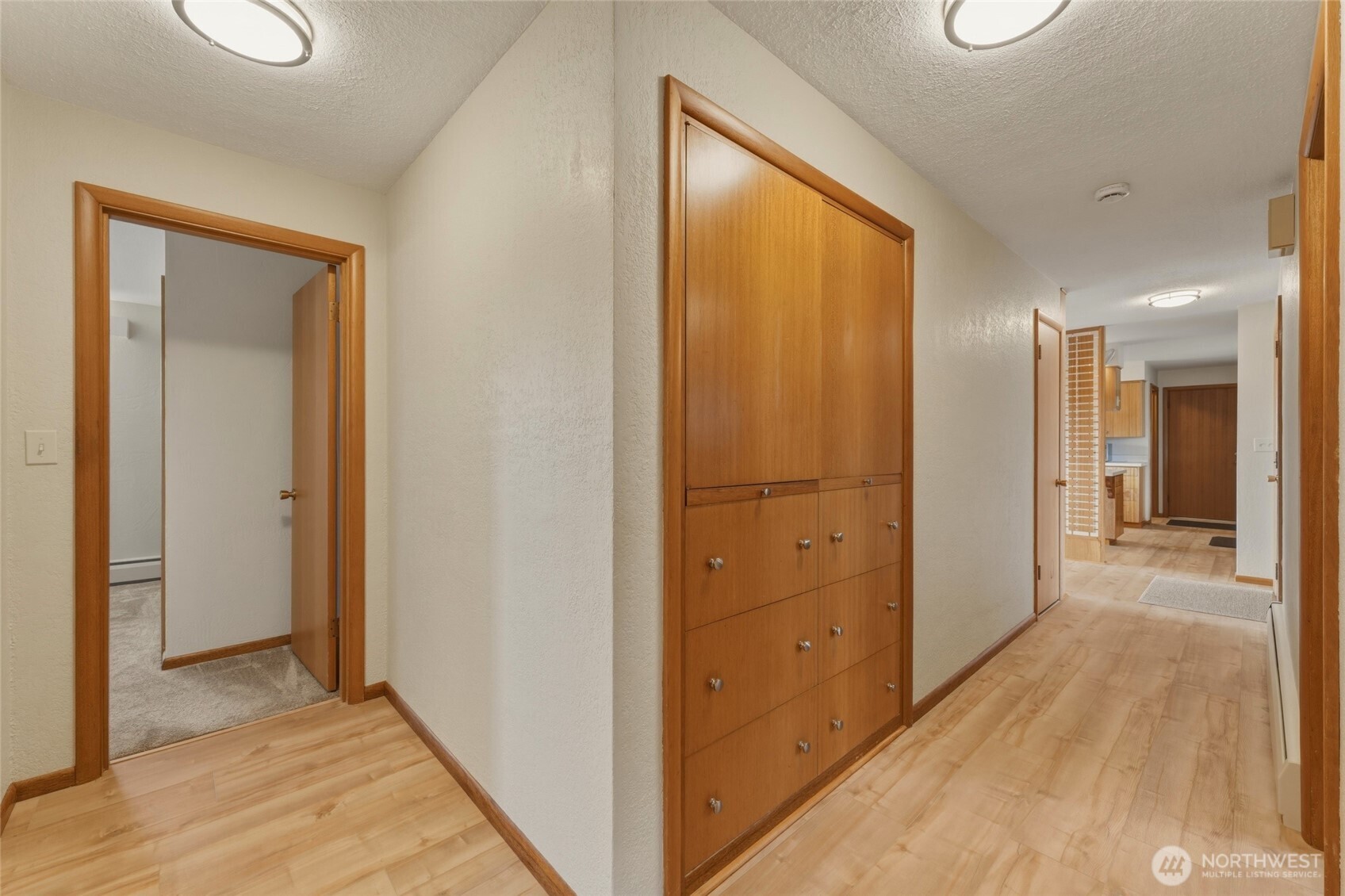 950 SE 12th Street , College Place, WA 99324