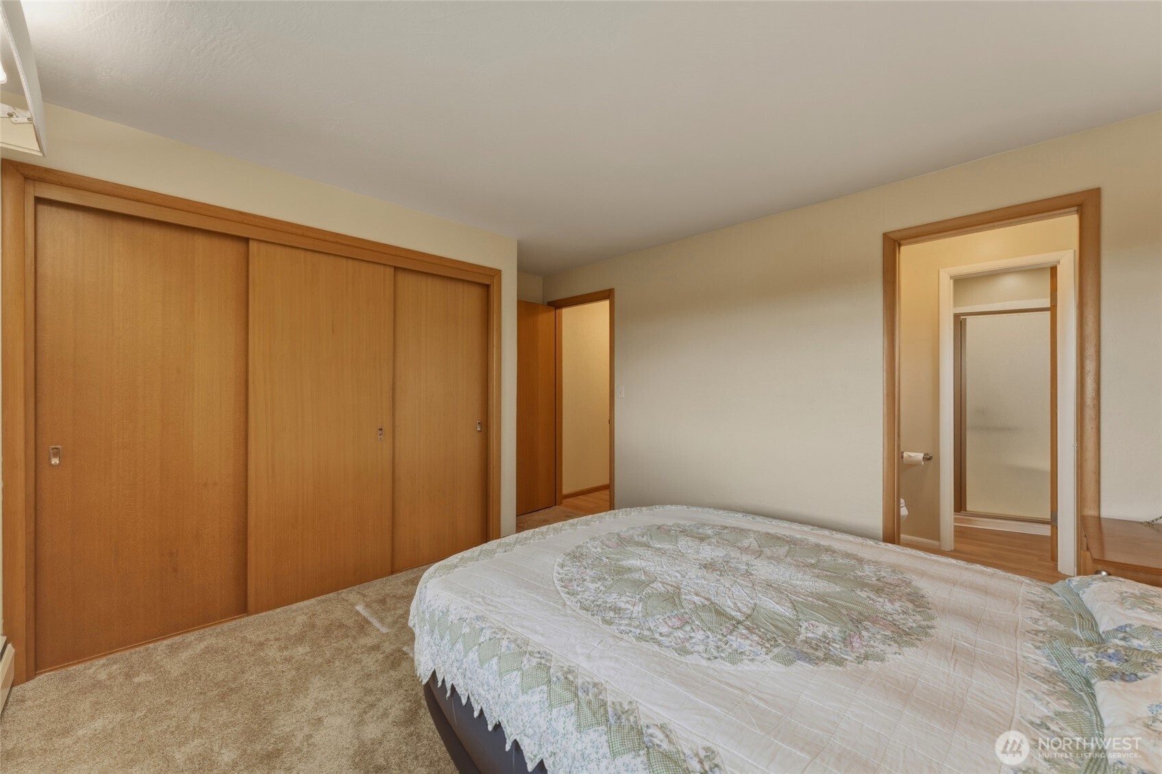 950 SE 12th Street , College Place, WA 99324