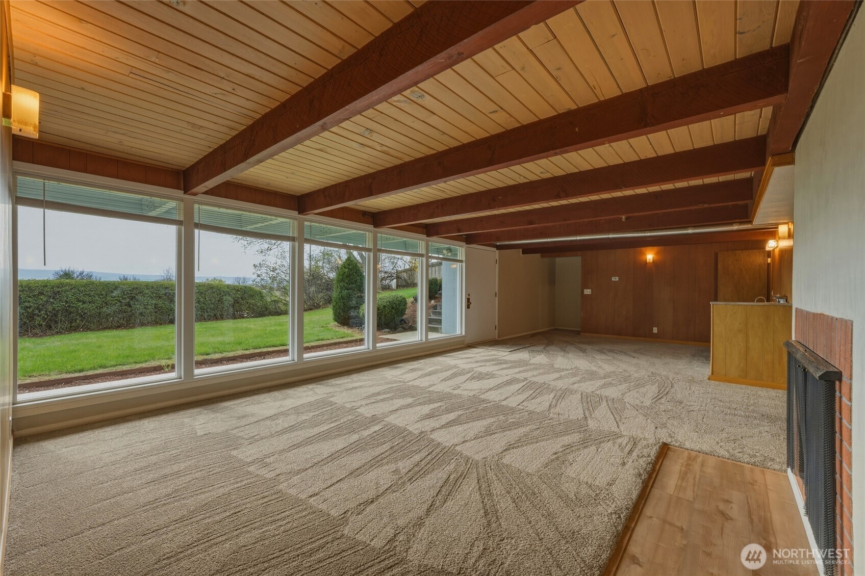 950 SE 12th Street , College Place, WA 99324