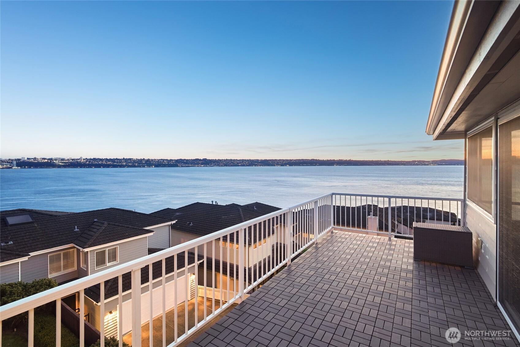 6412 E Side Drive NE #S, Tacoma, WA 98422