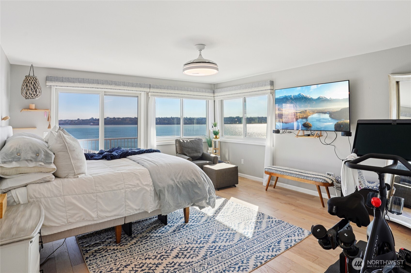 6412 E Side Drive NE #S, Tacoma, WA 98422