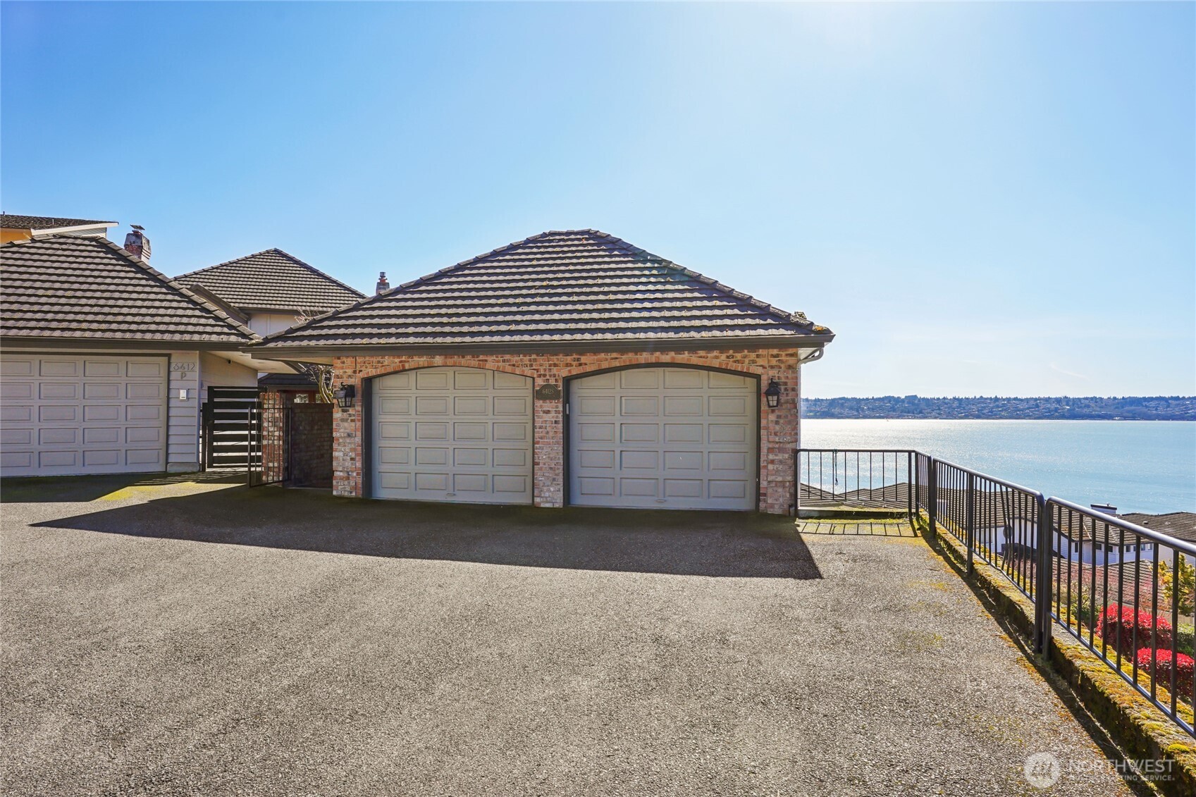 6412 E Side Drive NE #S, Tacoma, WA 98422