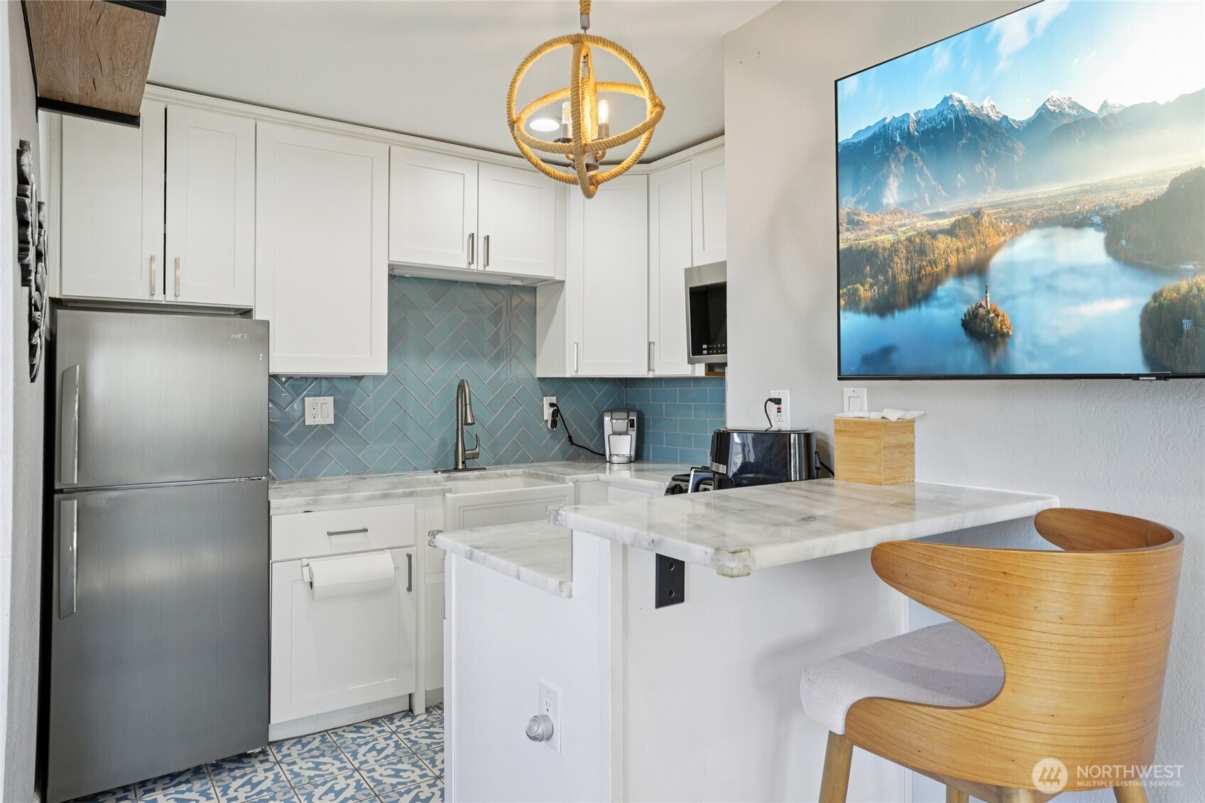 6412 E Side Drive NE #S, Tacoma, WA 98422