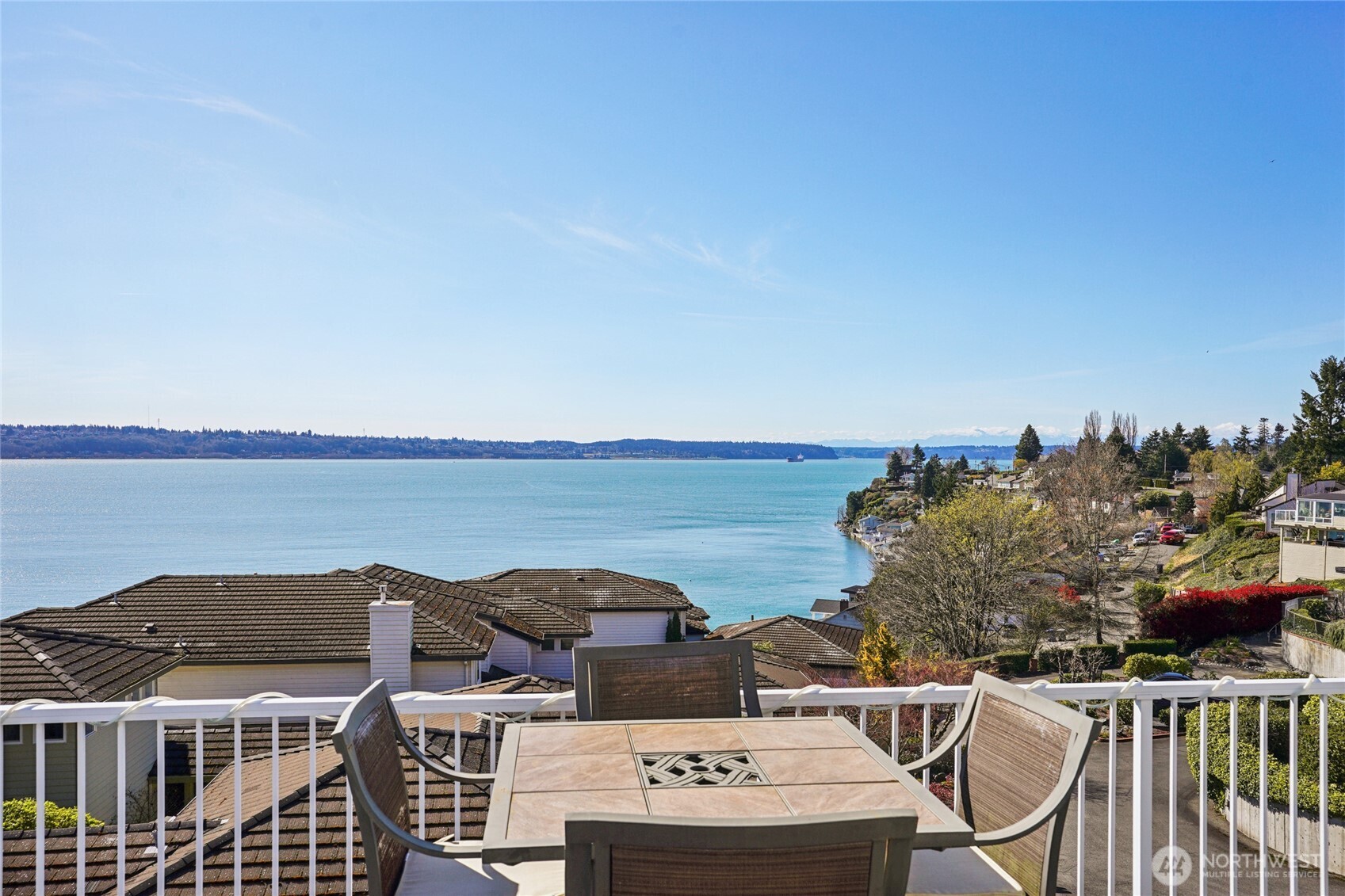 6412 E Side Drive NE #S, Tacoma, WA 98422