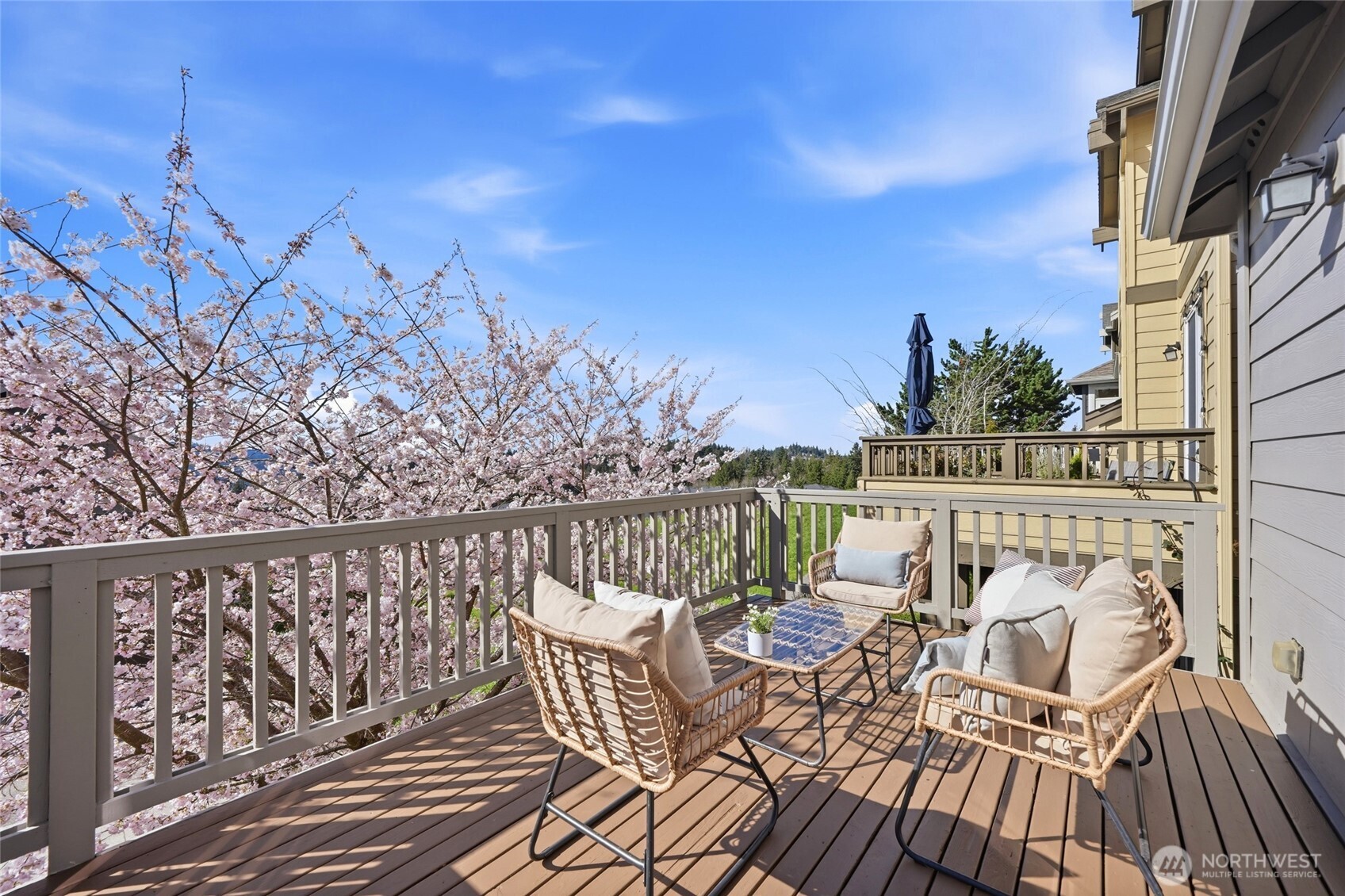 1757 9th Court NE, Issaquah, WA 98029