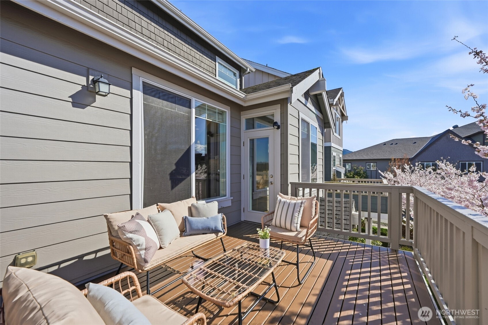 1757 9th Court NE, Issaquah, WA 98029