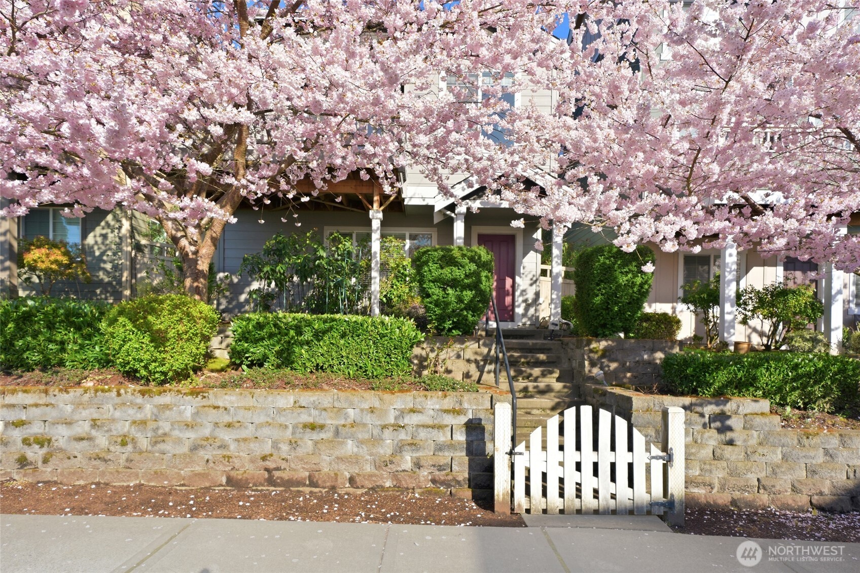 1757 9th Court NE, Issaquah, WA 98029