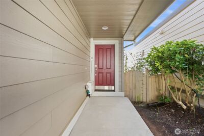 1757 9th Court NE, Issaquah, WA 98029 - Photo 4