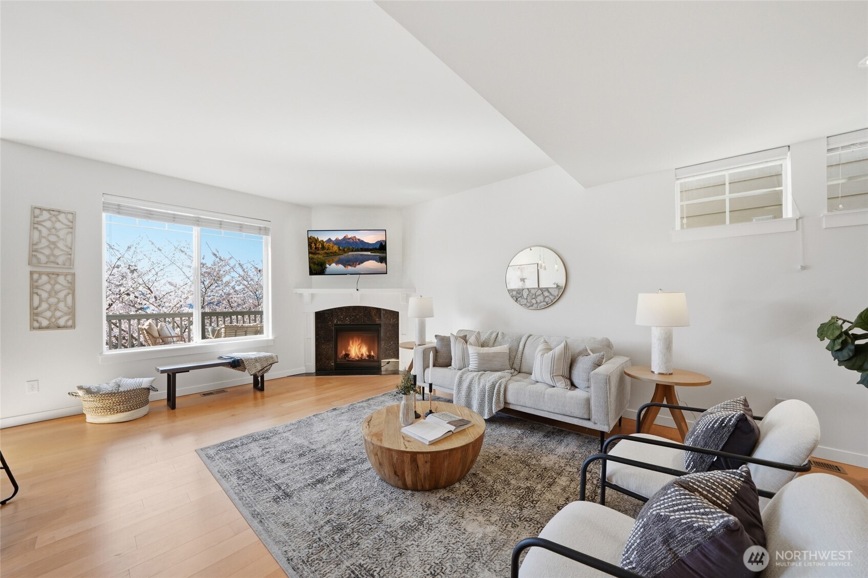 1757 9th Court NE, Issaquah, WA 98029